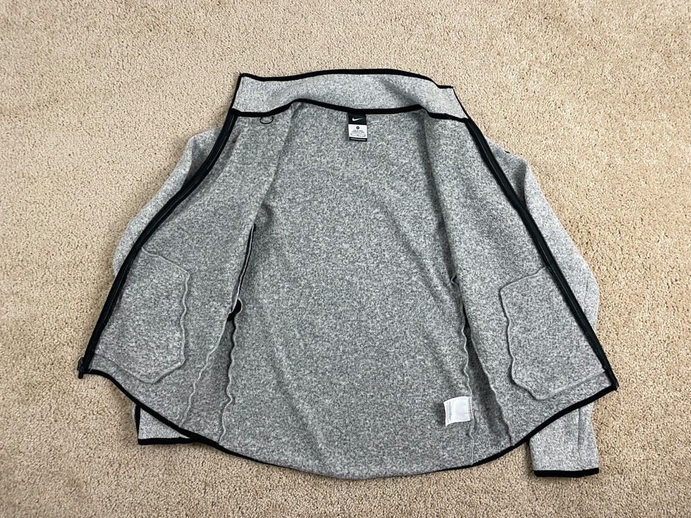 Nike Basic Jacket Mens Medium Full Zip Collared Therma Fit Swoosh Logo Gray