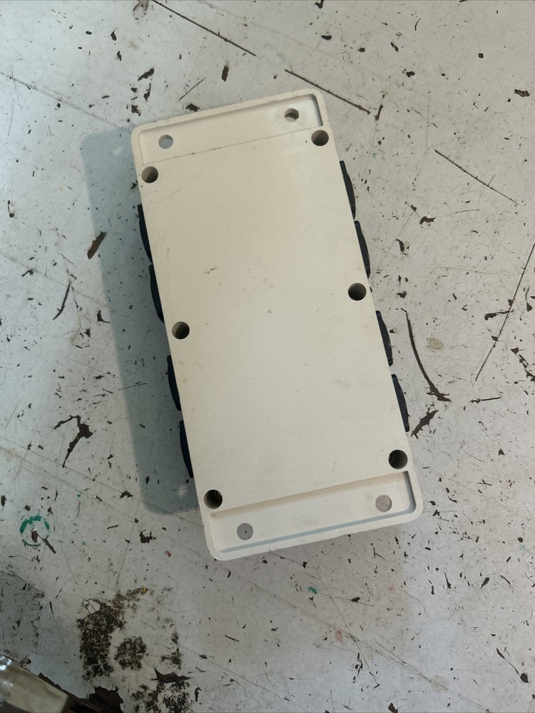 DMX Signal Amplifier 1000V for DMX512 Stage Light Controller Decoder Laser Light