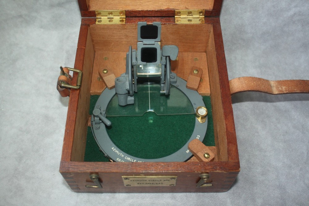 Azimuth Circle No. 4 Ref No. 6B/890 Navigation Compass