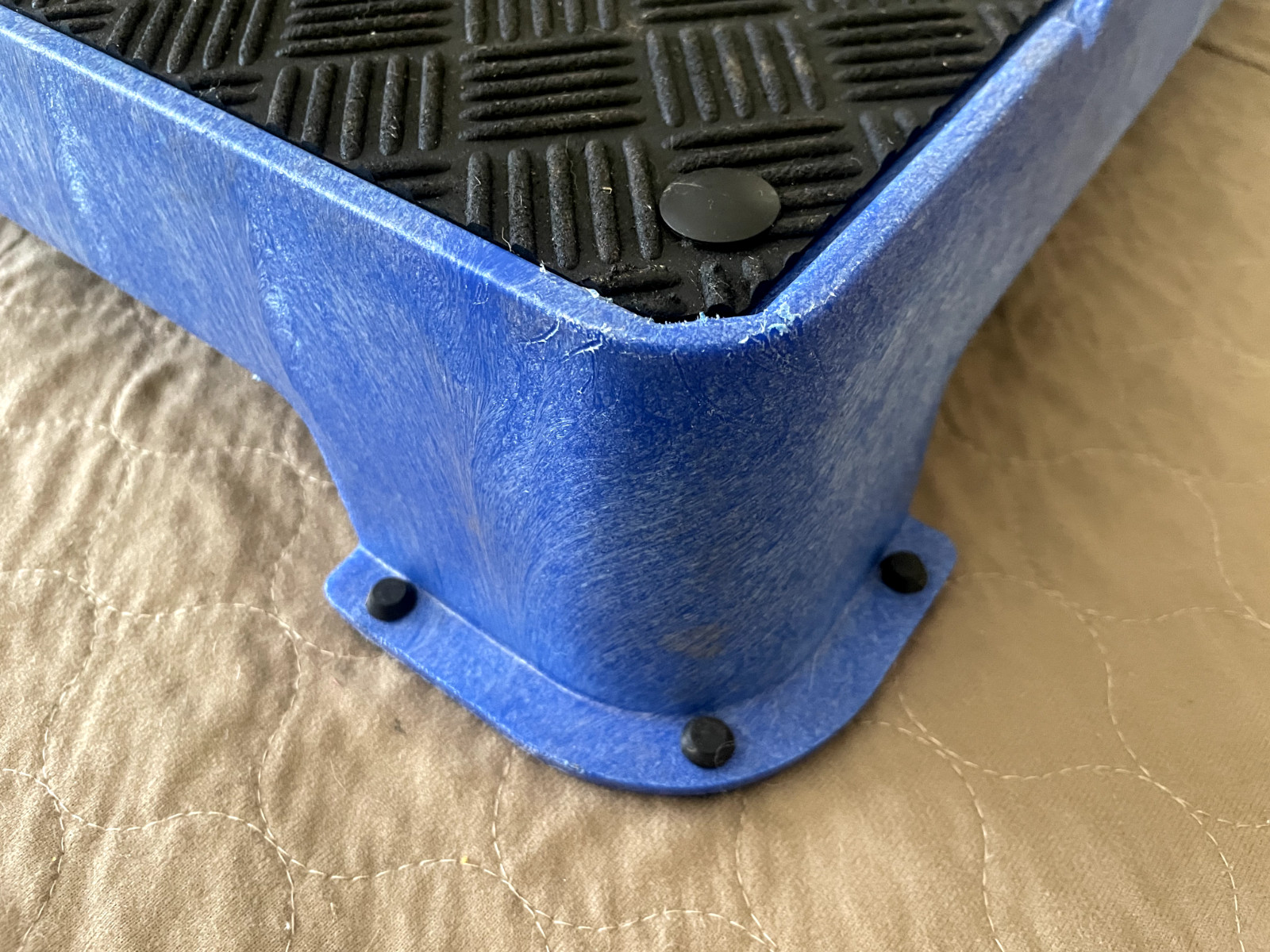 Cato Board Dog Training Platform Blue Rubber Surface | Place Board Obedience Agi