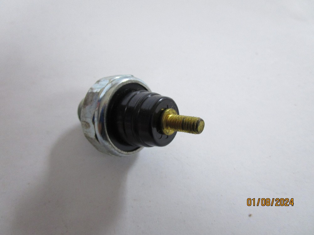 Engine Oil Pressure Switch Standard PS-130