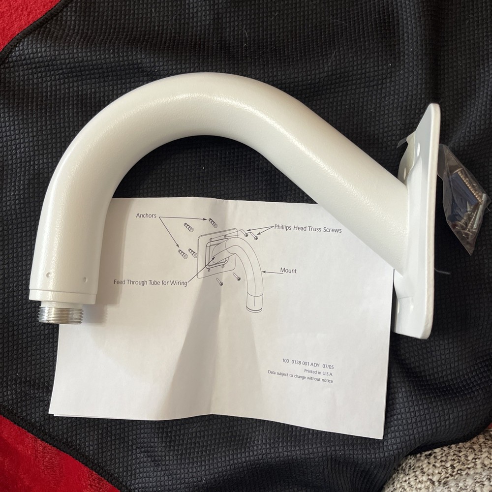 American Dynamics ADCDMPOLE Discover Mini-Dome - NO Cap Pole Mount Adaptor White