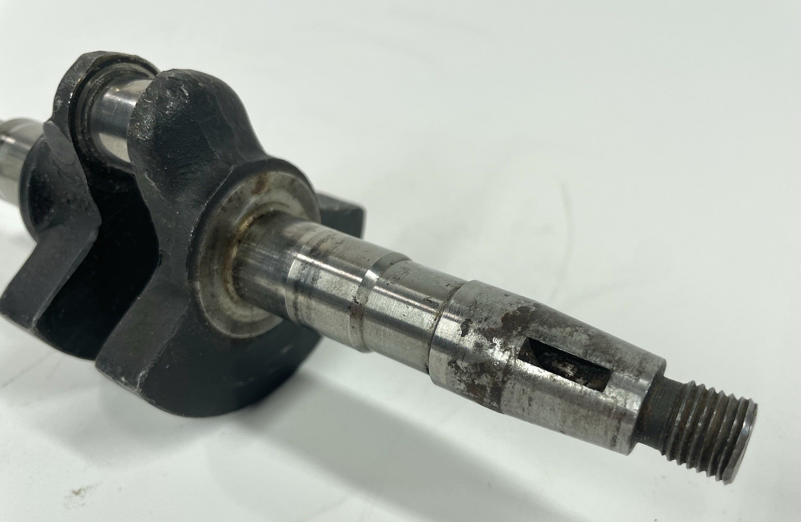 McCulloch Tapered Crankshaft Engine Go Kart Vintage Racing 7 7/8 Inch Long