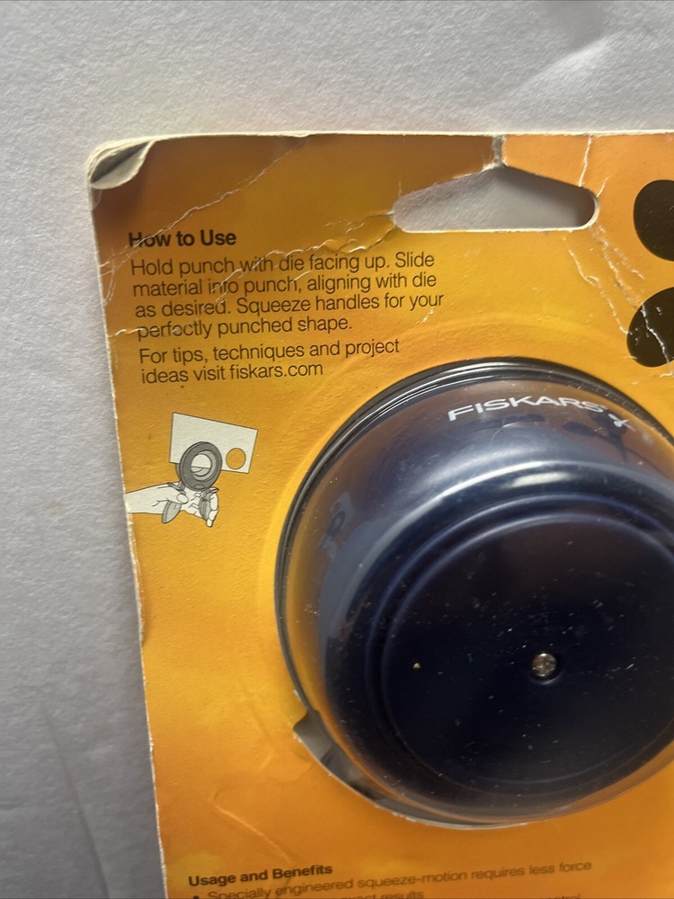 Fiskars X-Large Snip Snip Scissors Punch