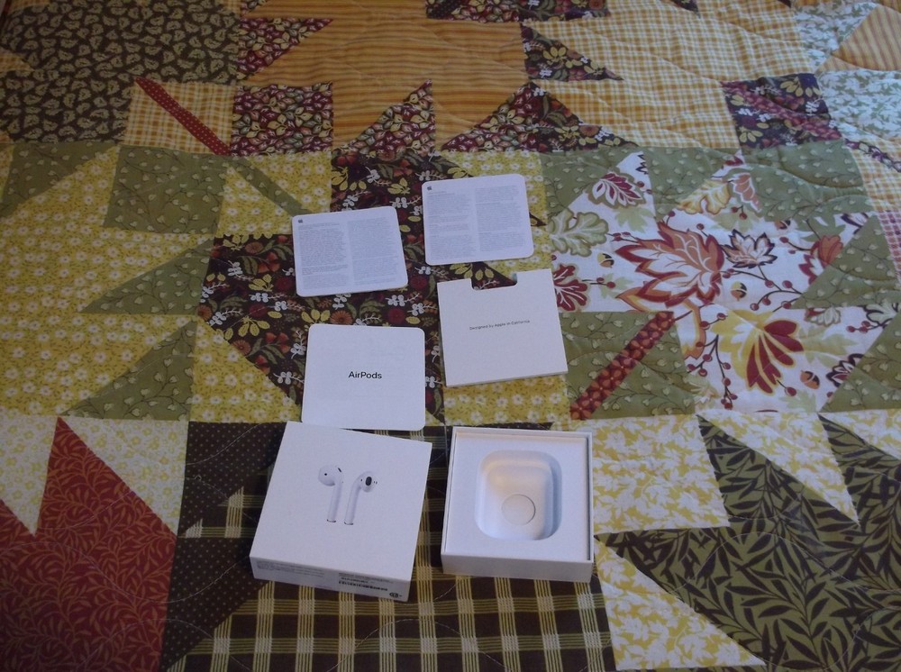 Apple AirPods EMPTY BOX ONLY