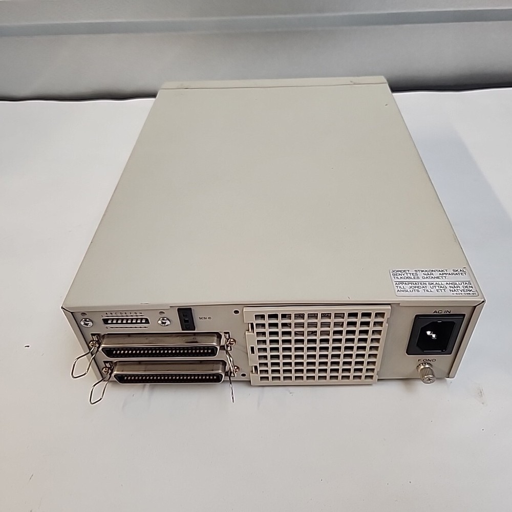 SMO-S551 External Magneto Optical Drive (Untested )