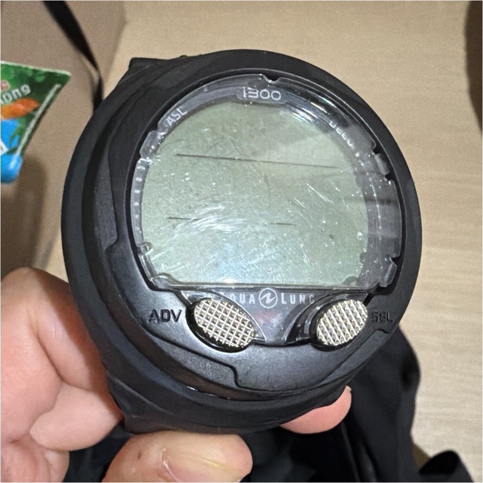 Aqua Lung i300 Dive Computer with ADV Button