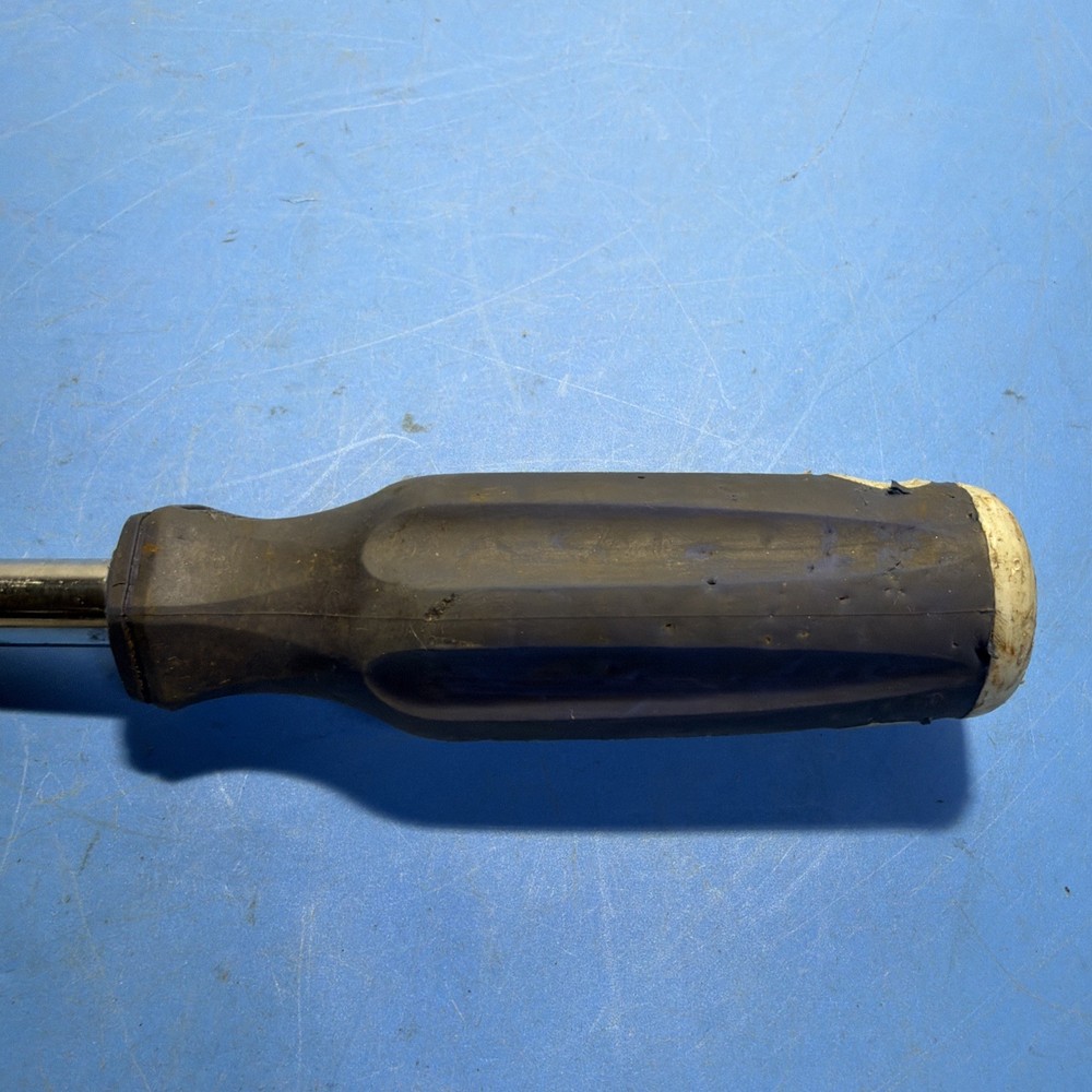 Blue Point Tools BLPCGHD388 3/8" Drive Spinner Socket Driver Blue Soft Grip