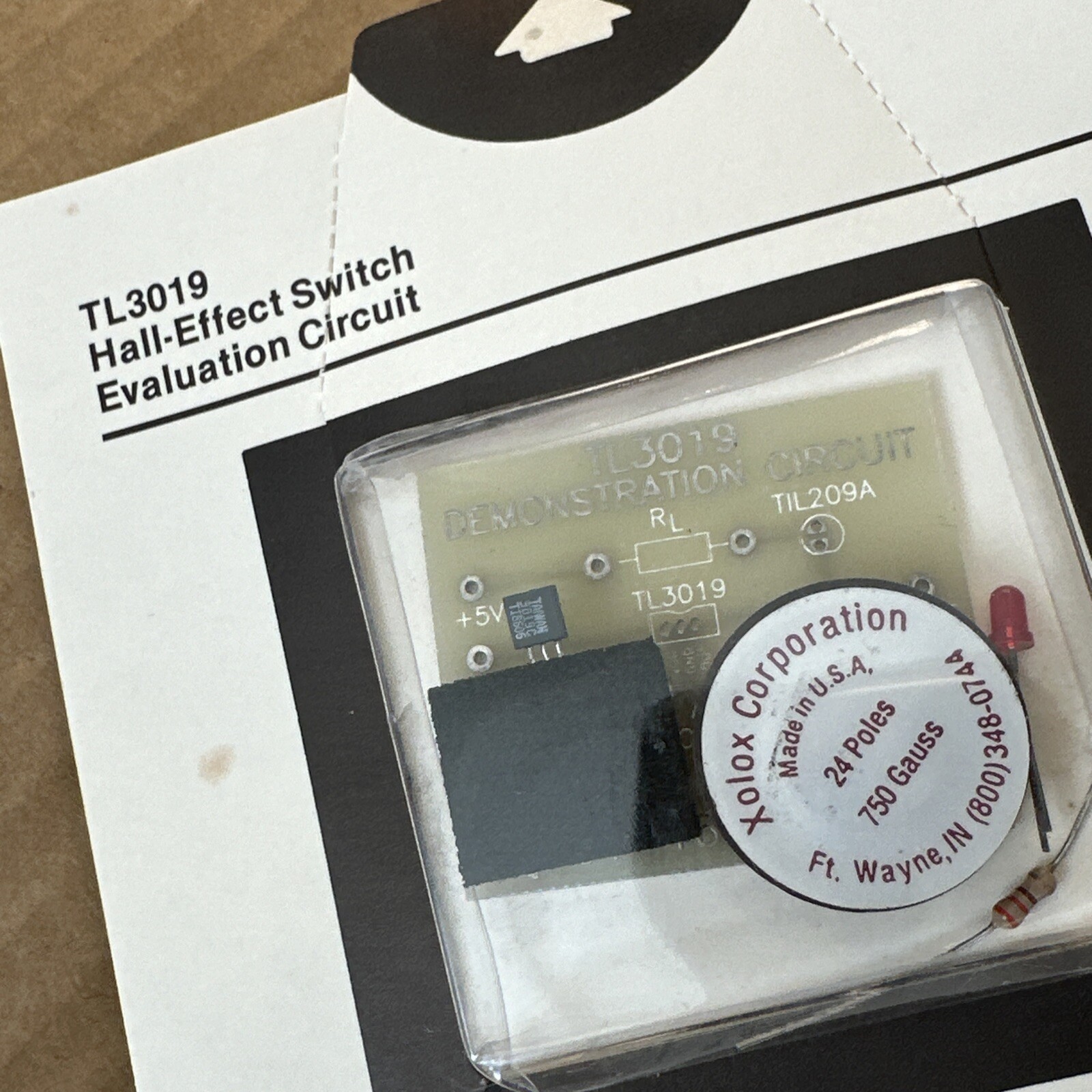 NOS RARE TEXAS INSTRUMENTS HALL EFFECT SWITCH DEMONSTRATOR KIT LINEAR CIRCUITS