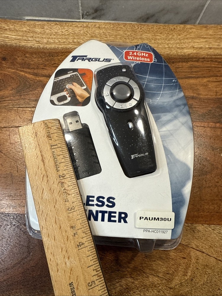 Targus PAUM30U 2.4GHz Notebook Wireless Presenter Laser Pointer Clicker