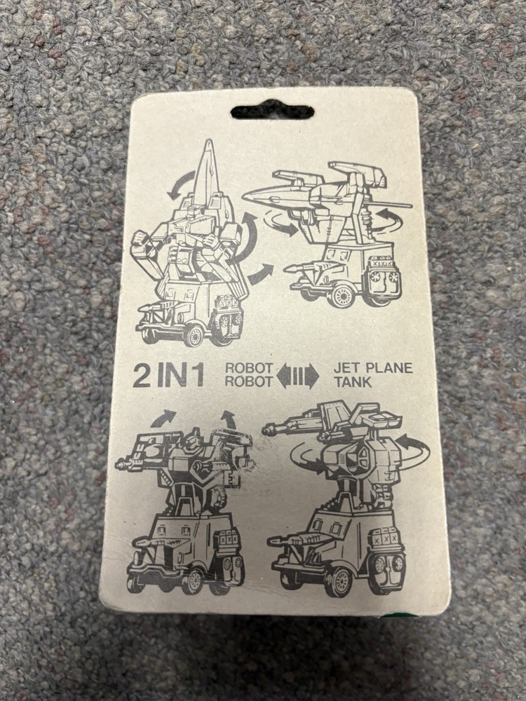 + RoboTank Motorized Pull Back Action 2 in 1 Yellow & Purple Robot NIP