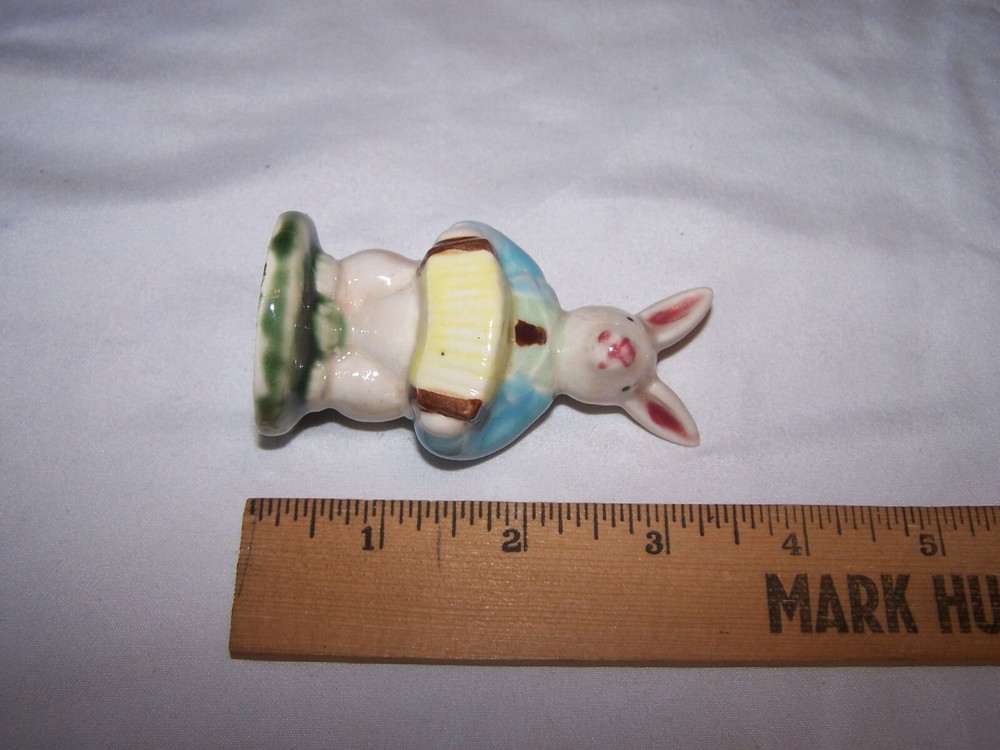 Vintage Ceramic Easter BUNNY Rabbit Playing ACCORDIAN 3" Tall