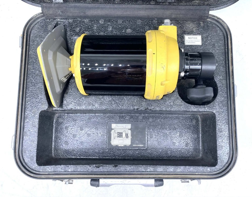 Topcon Model PZS-MC with PG-A3 GPS Antenna + Case•
