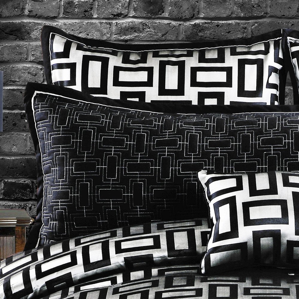 Riverbrook Home Elegant Collection Comforter Set, Queen, Kacy - Graphite/Blac...