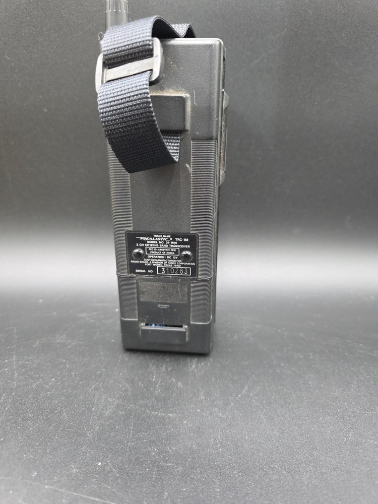 Realistic TRC-88 Citizens Band Transceiver 3 Channels