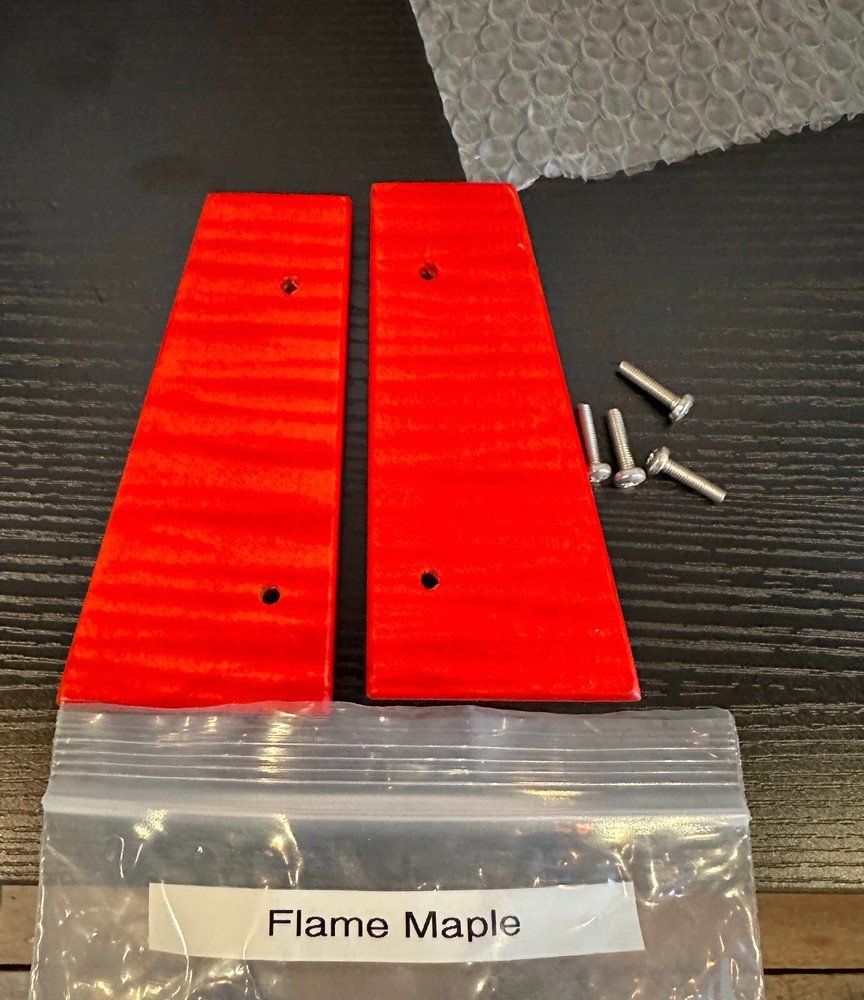 Stereoping Programmer wood side cheeks - flame maple