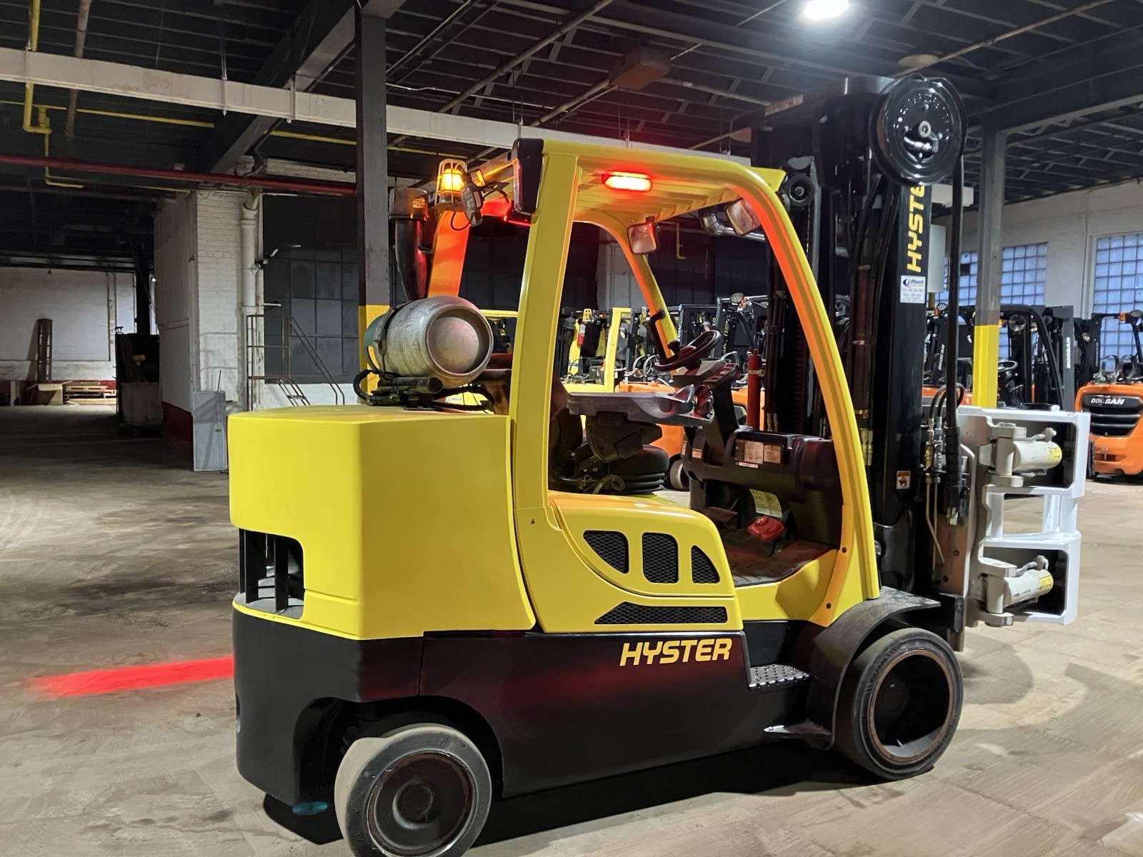 2019 Hyster S120FTPRS 12000lb Used Forklift Triple Mast Paper Roll Clamp