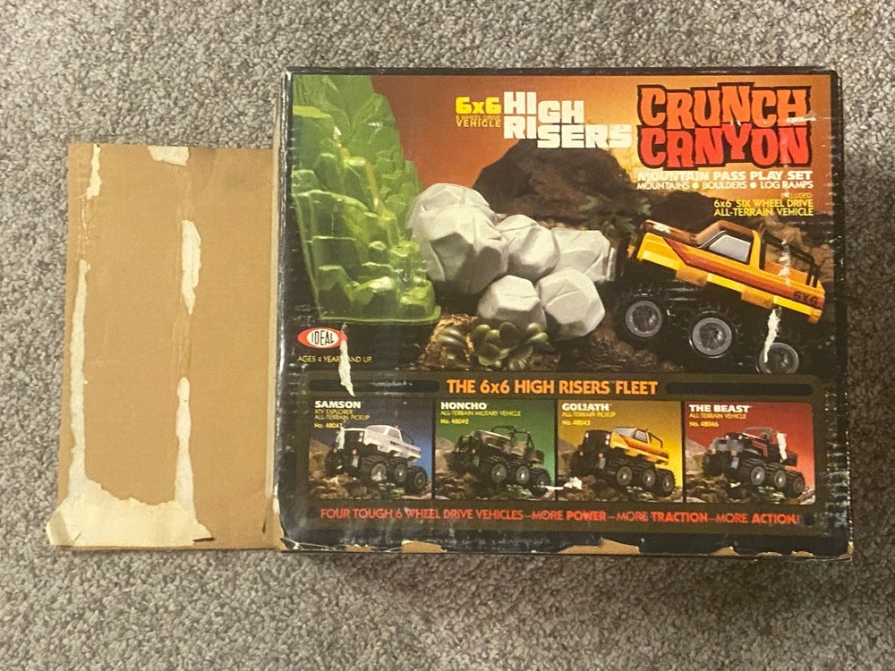 Crunch Canyon Mountain Pass Play Set (Goliath) - Complete & Works! Some issues