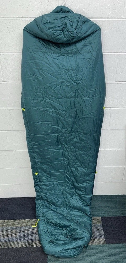 KELTY TUCK 35 SLEEPING BAG WITH THERMAPRO INSULATION SIZE REGULAR