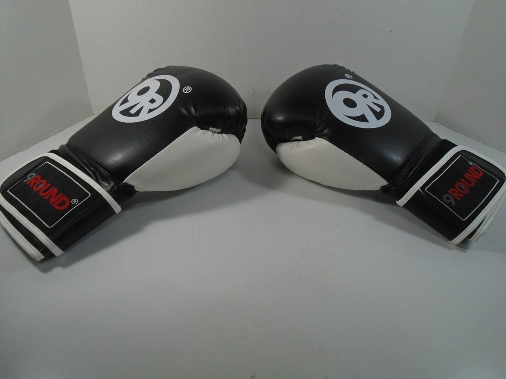 9 ROUND BOXING GLOVES (LOOK)
