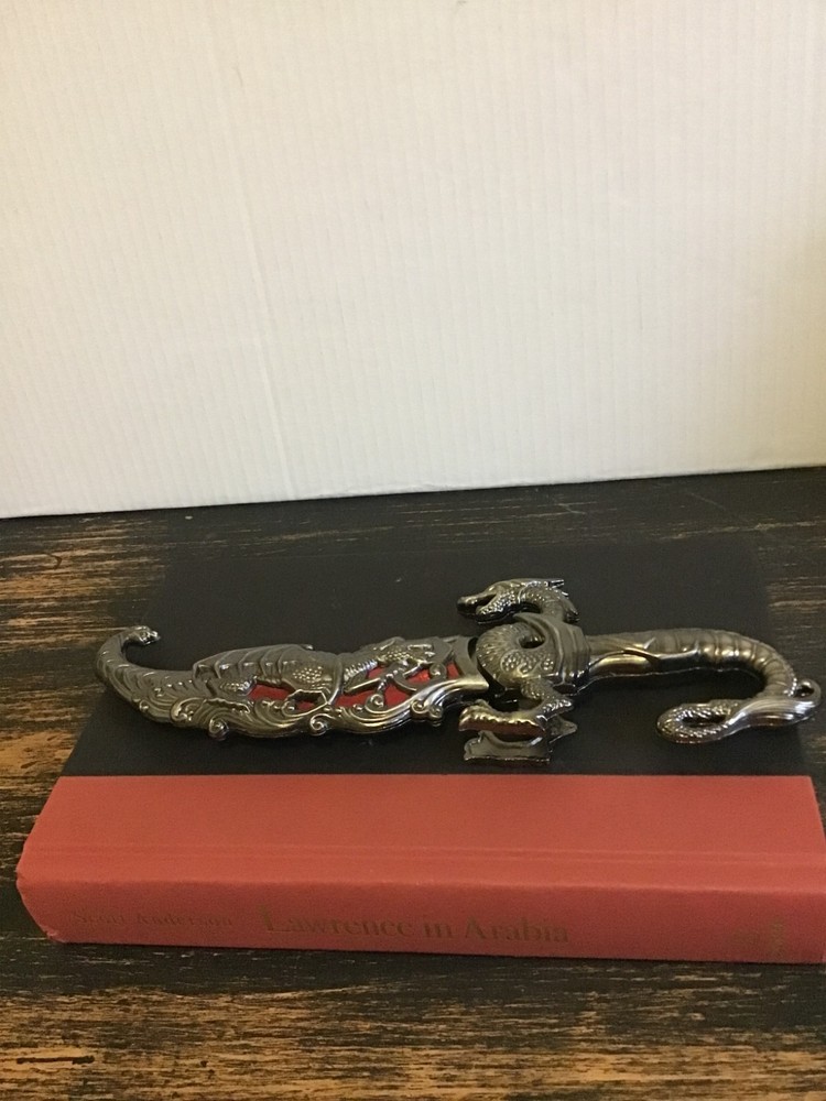 Ornate Fantasy Dagger Red