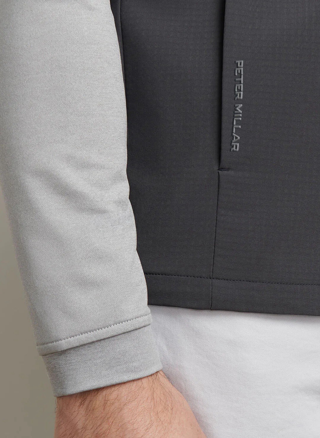 Peter Millar Gust Men's LARGE Carbon Black Full Zip Vest $195 MF25EZ31