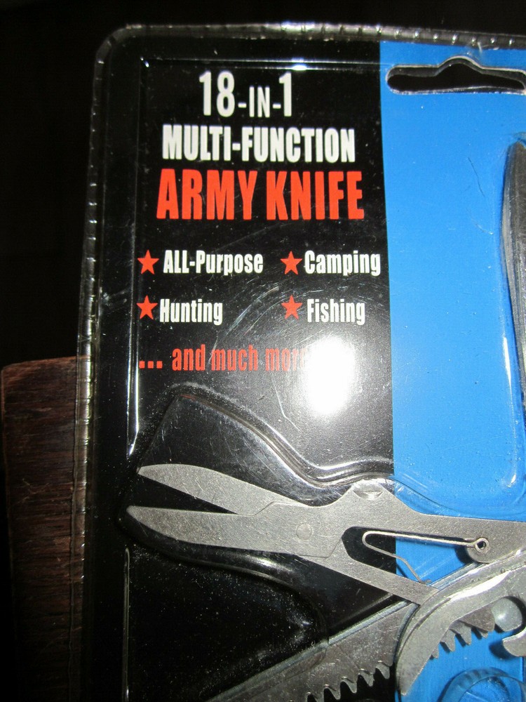 18 IN 1 MULTI-FUNCTION ARMY KNIFE WITH CARRYING CASE