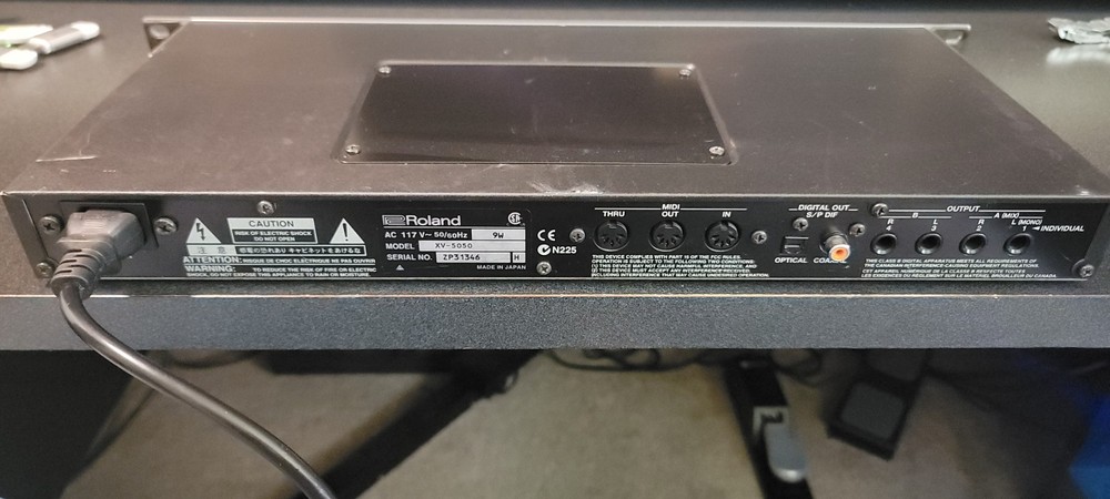 Roland XV-5050 64-Voice Synth Module xv5080 1-unit rack-module