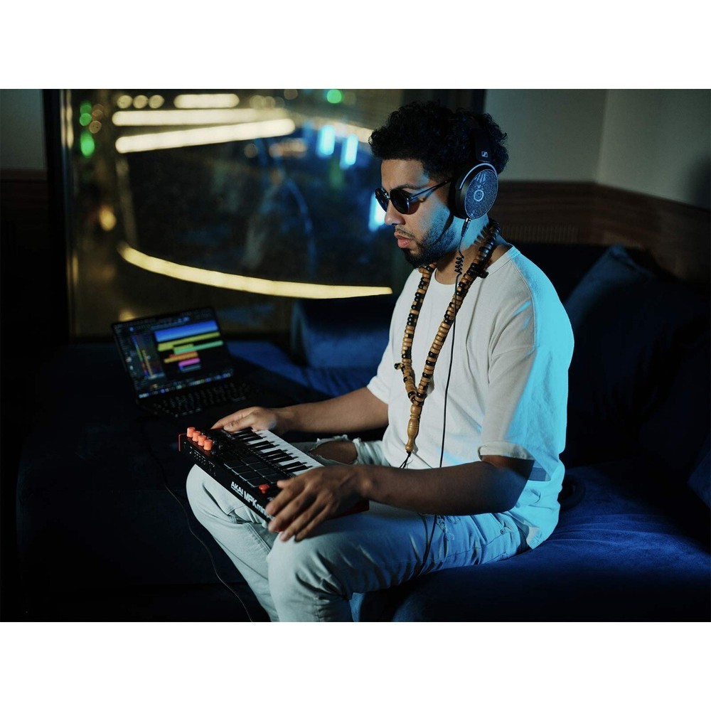 Sennheiser HD 490 PRO Plus Professional Reference Studio Headphones w Case