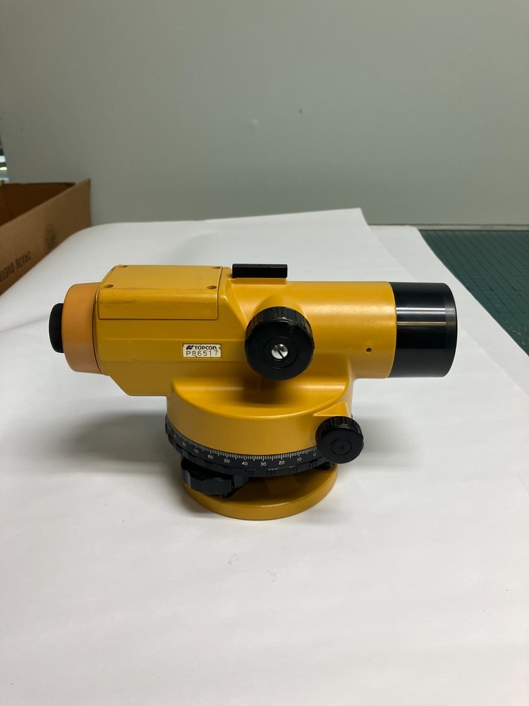 TOPCON AT-F3 30X POWER AUTOMATIC AUTO LEVEL