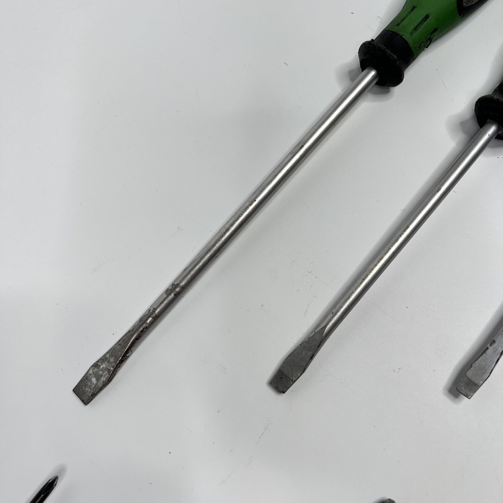 Matco Tools 8 Piece Green Handle Combination Tip Screwdriver Set Witte Germany
