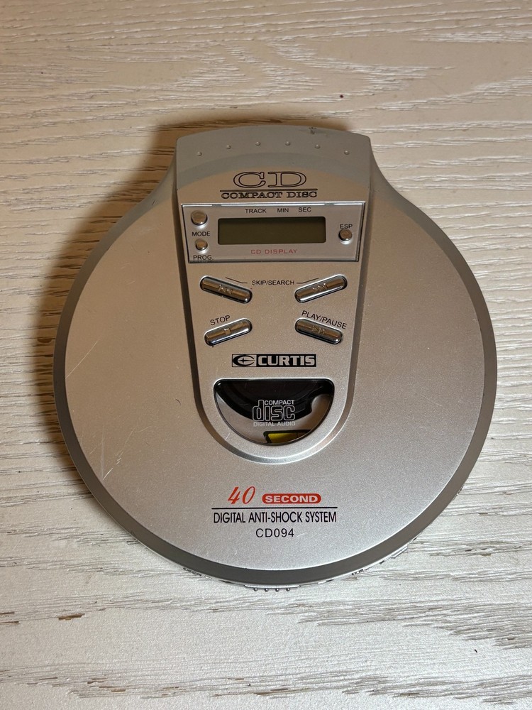 Curtis CD081 40 Sec Anti Shock Portable CD Player compact disc player Untested
