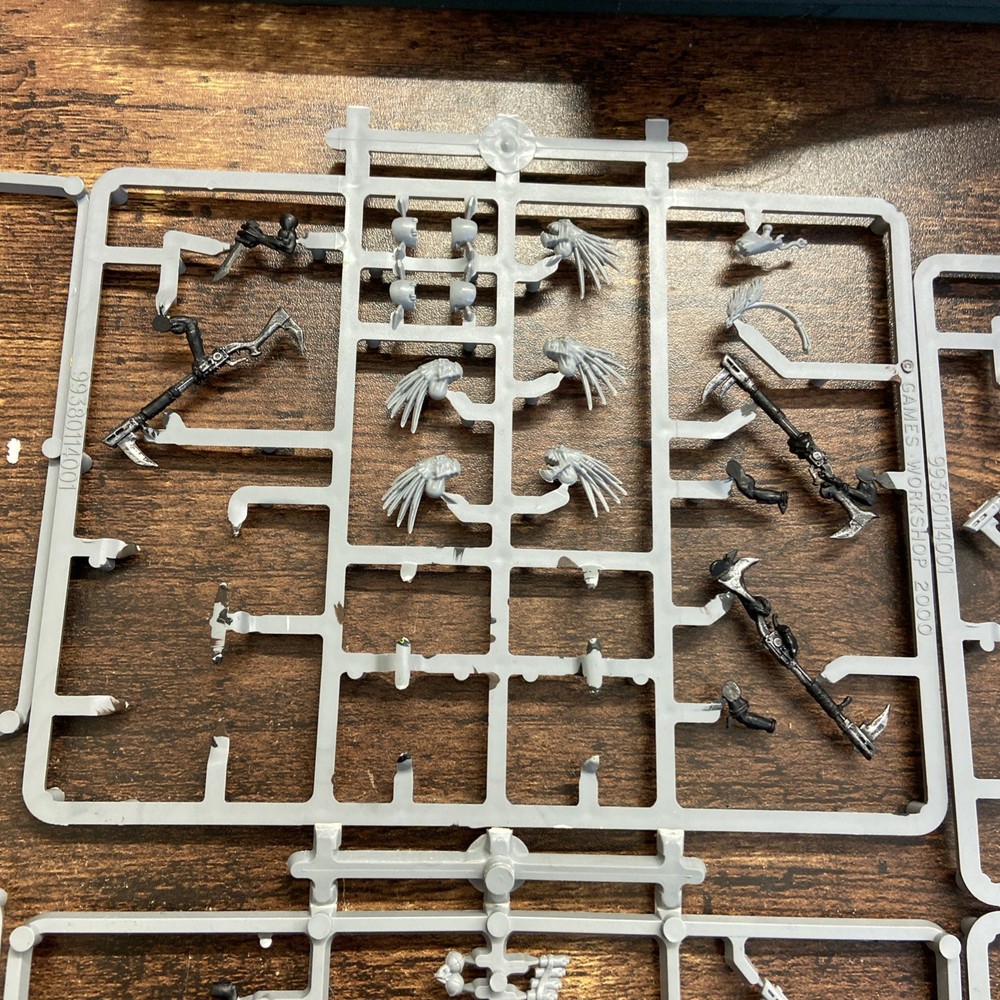 Vintage 2000s Games Workshop Sprews,