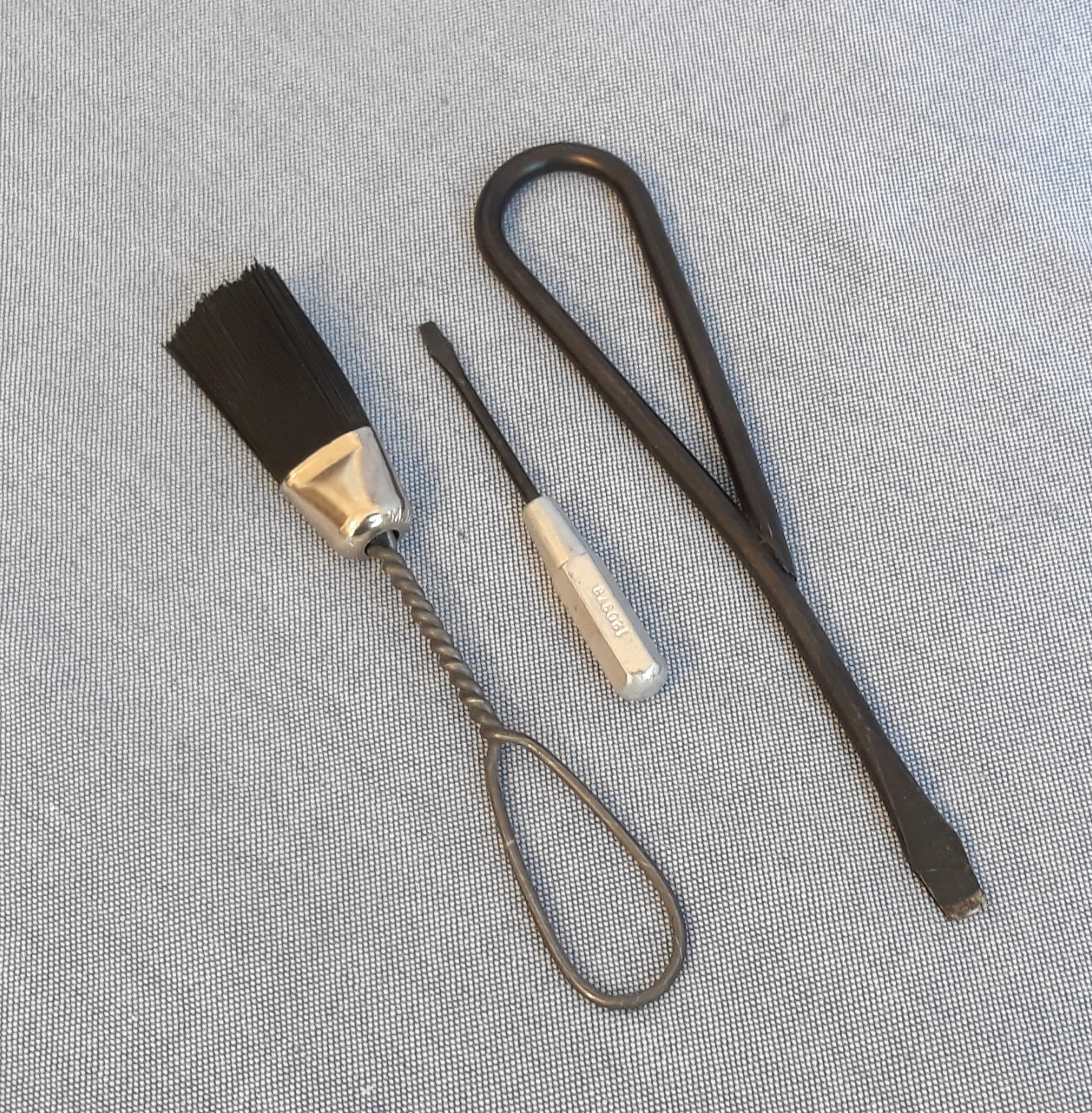 Singer Sewing Machine Cleaning Brush & 2 Screwdrivers 221 Featherweight 66 99 15