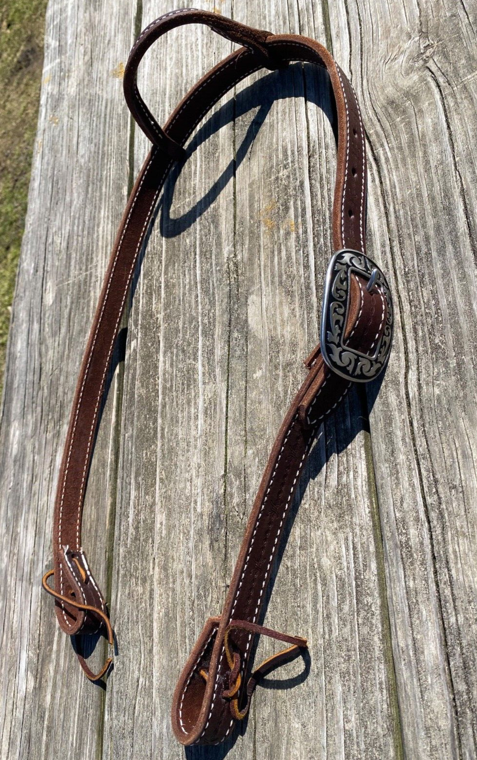 Amish made 1" barb wire tooled brown Western headstall w/Watt oval buckle