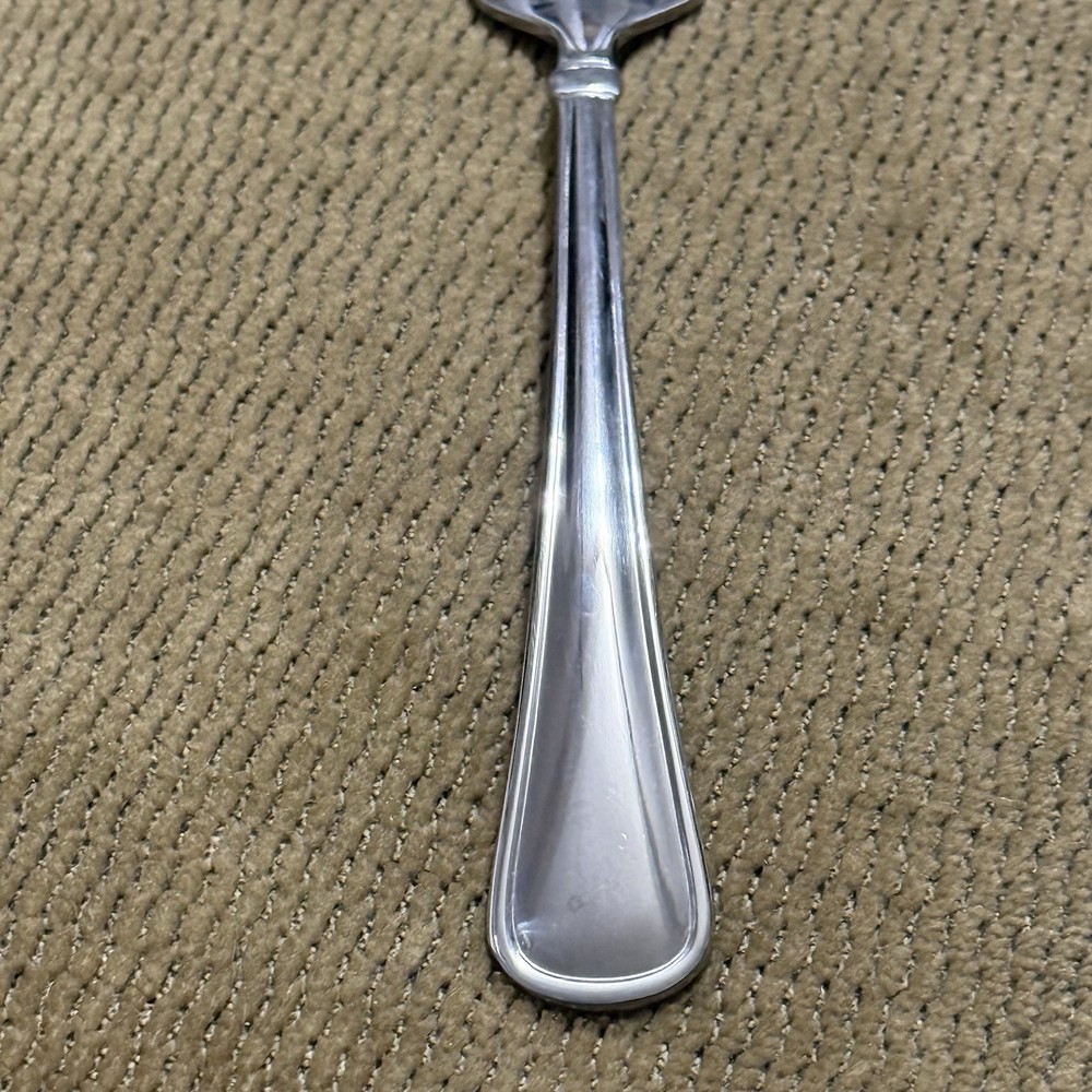 Reed & Barton Mendon 5 Piece Place Setting Stainless Flatware