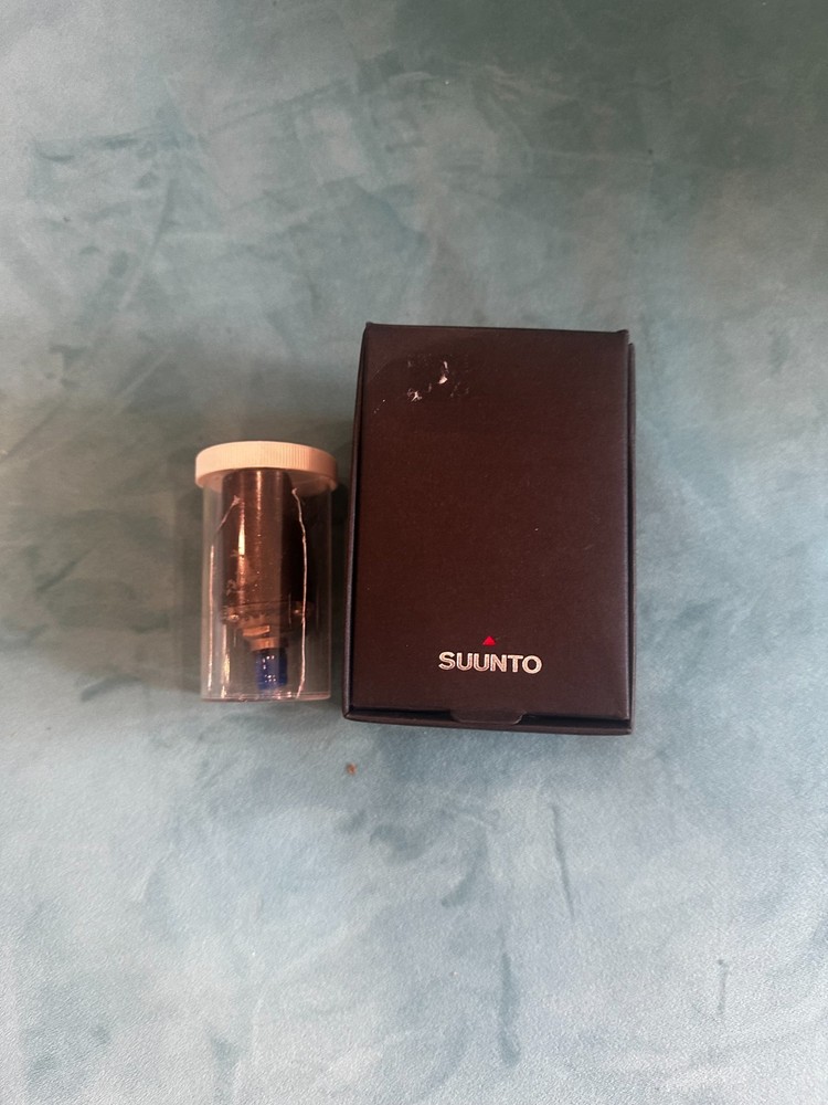 Suunto D4i dive computer w/transmitter & sync cable