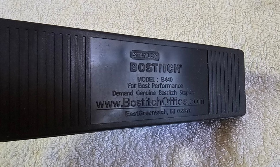 (2) Stanley Bostitch Classic Desktop Stapler Black Model B440