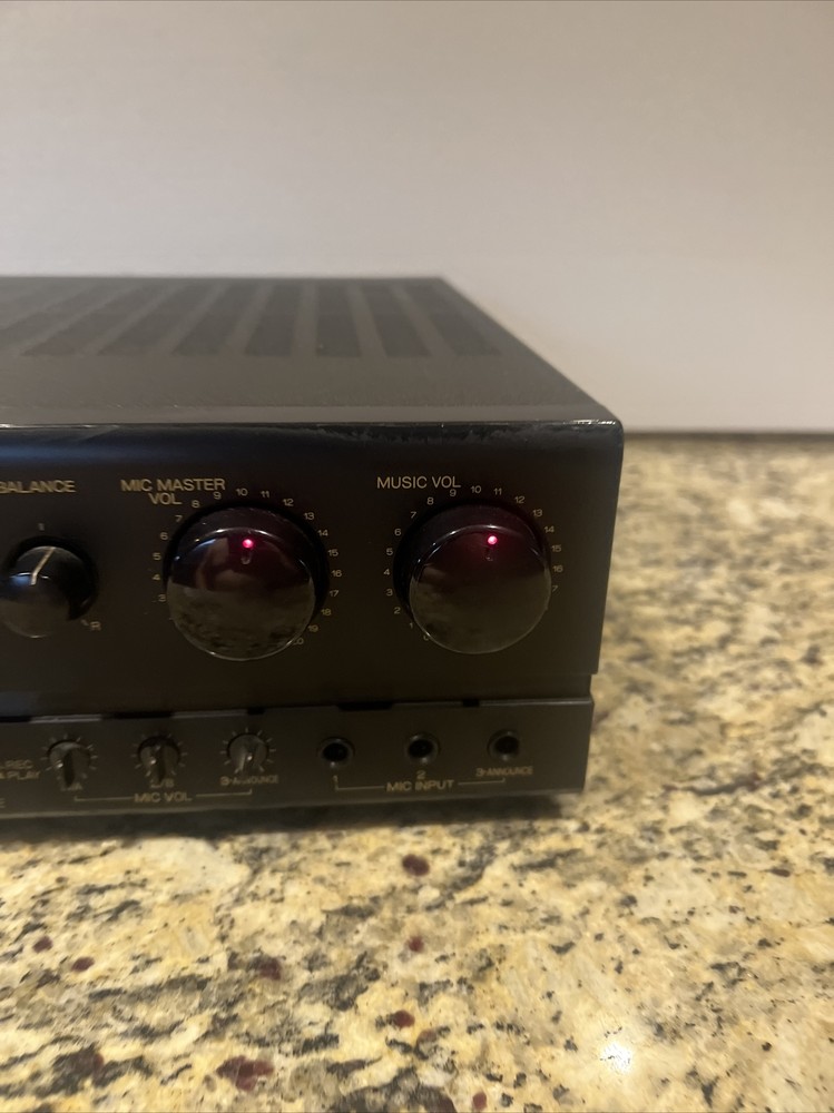 BMB Karaoke Digital Echo AV Amplifier DA-X2