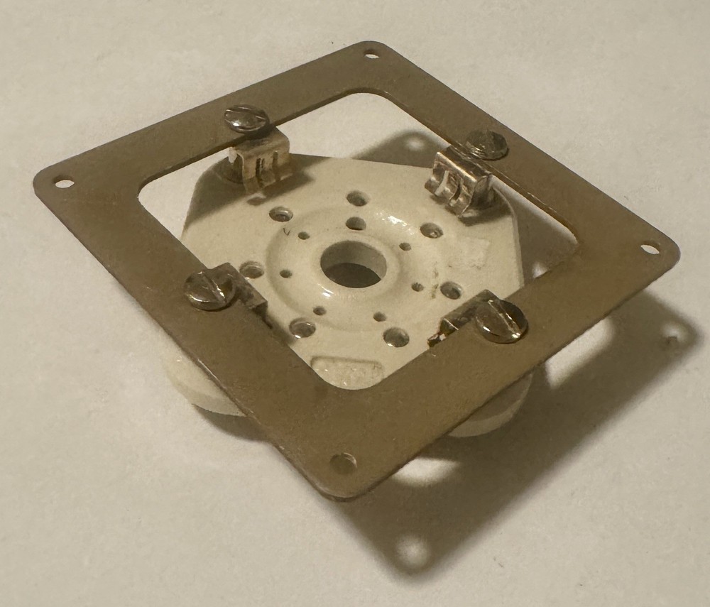 Eimac SK-2210 Tube Socket