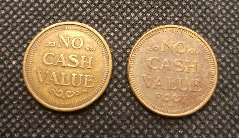 TWO EAGLE NO CASH VALLUE TOKENS! e2938UXX