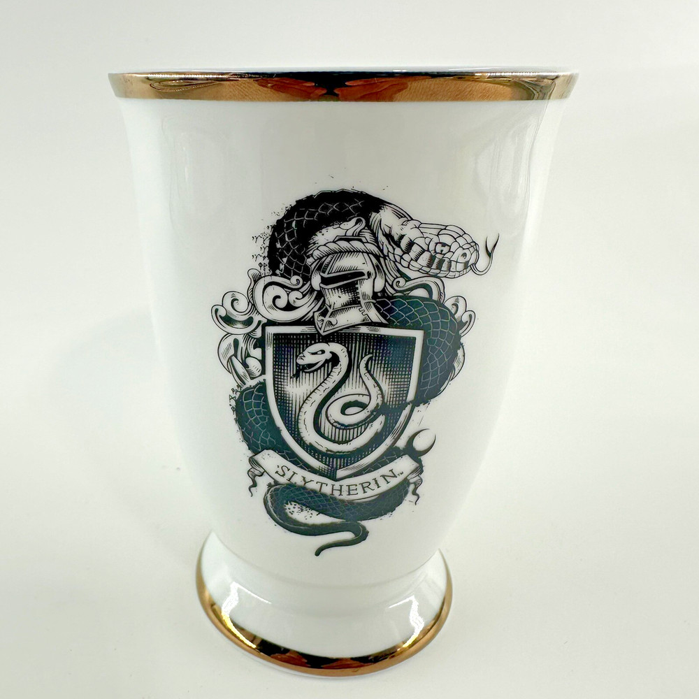 Harry Potter SLYTHERIN 3 - Piece Dinnerware Set.