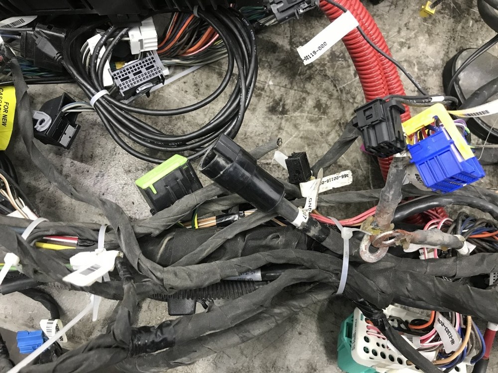 Freightliner CASCADIA Wiring Harness, Cab - Used