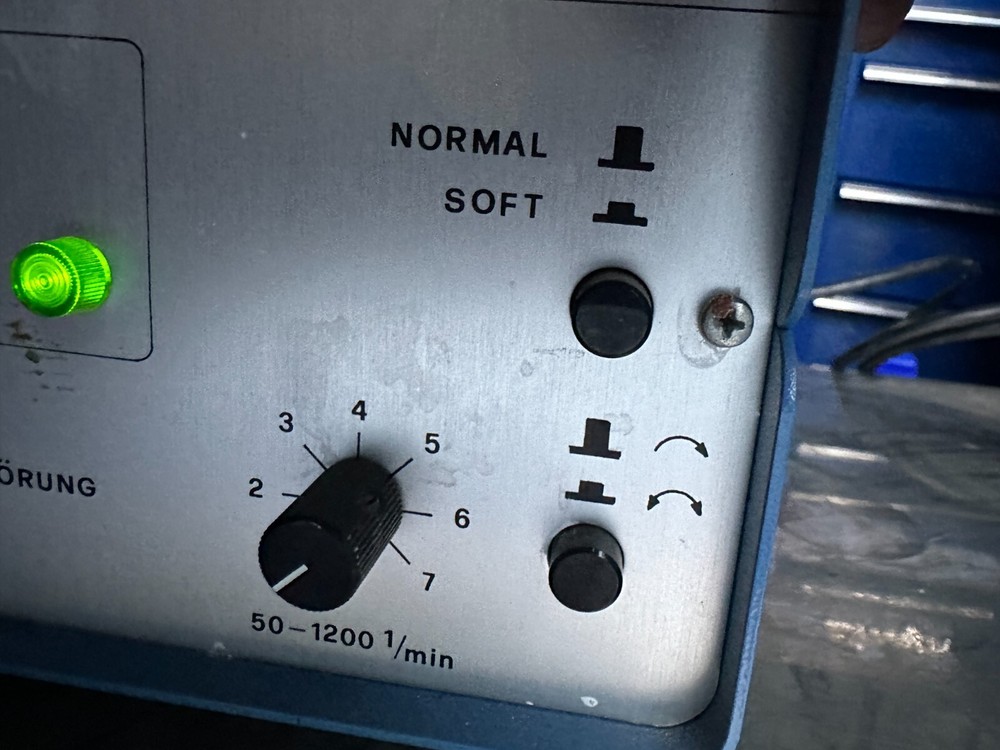 Ikamag EOA 9 Multipoint Stirrer W/ Ika-Werk ES5 Controller