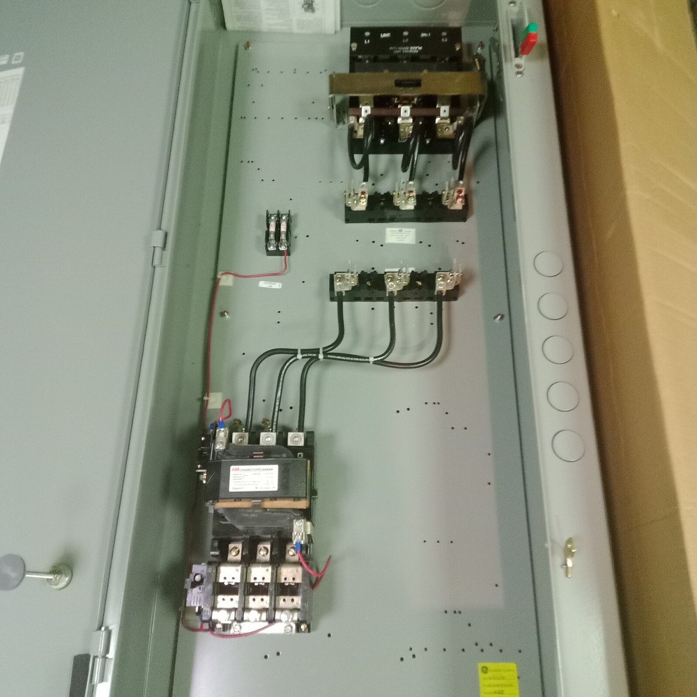 NEW GENERAL ELECTRIC DISCONNECT SWITCH THMS34 200 AMP 600V