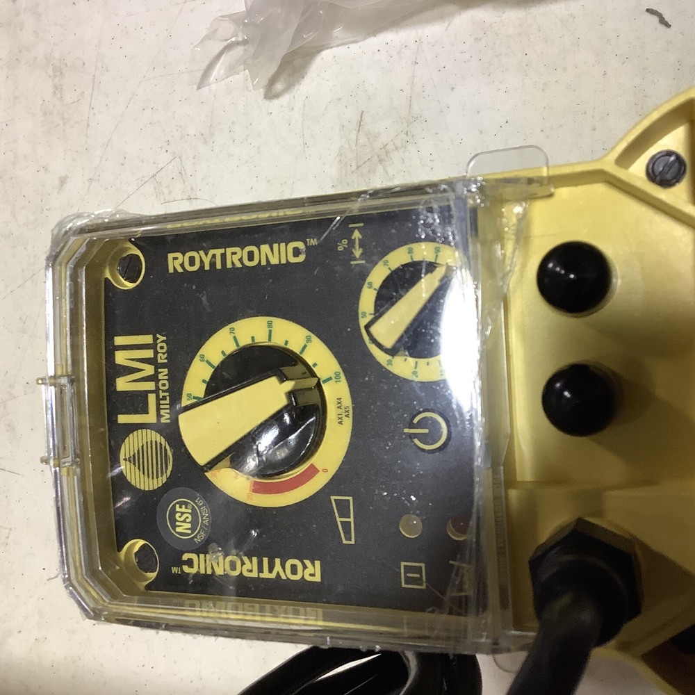 LMI A841-818SI Liquid Metronics Pump