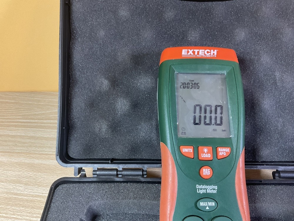 Extech HD450 Light Meter - Orange