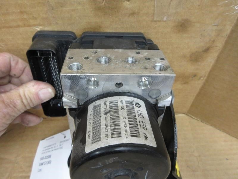 2010-2012 Dodge Caliber ABS Anti-Lock Brake Pump Module Assembly