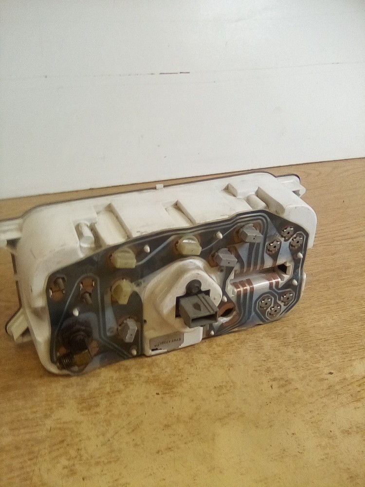 Sterling E7HT-17259-DA Speedometer Cluster