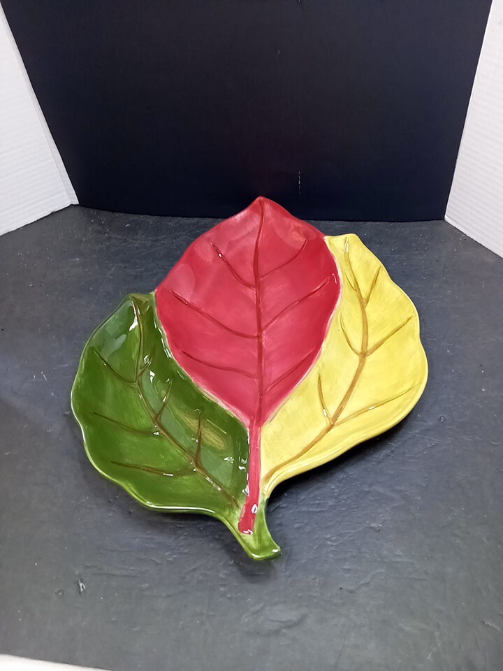 ❤ Home Trends Harvest Shaded Leaf 3 Section Ceramic serving  Tray    16x12